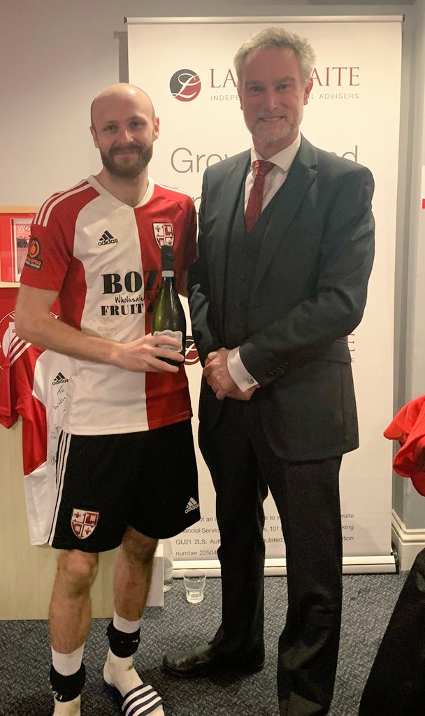 BrettFreeman67's tweet photo. It was a great pleasure for @WokingCollege to sponsor @wokingfc Vs Kidderminster tonight, witnessing a superb comeback victory. I was delighted to award player of the match to brilliant playmaker, Curtis Edwards https://t.co/FgsAJ7dSWX