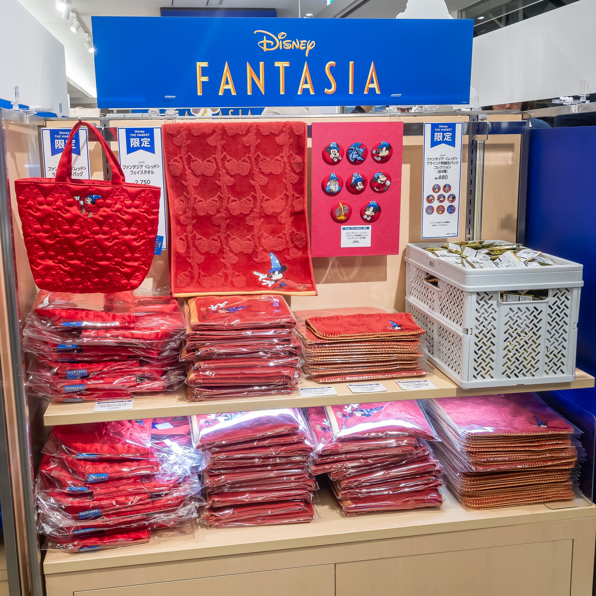 Disney THE MARKET(2024年)カード＆缶バッジ DtimesDeparture on X: 