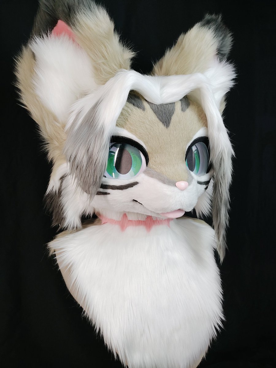 Violet86402357's tweet photo. Updating some new comm, tried something new with his hair, took some effort, but it was worthwhile. 
#furry #fursuit #furries #furryfandom #fursuitmaker #fursuiteveryday https://t.co/dkNAepOULQ