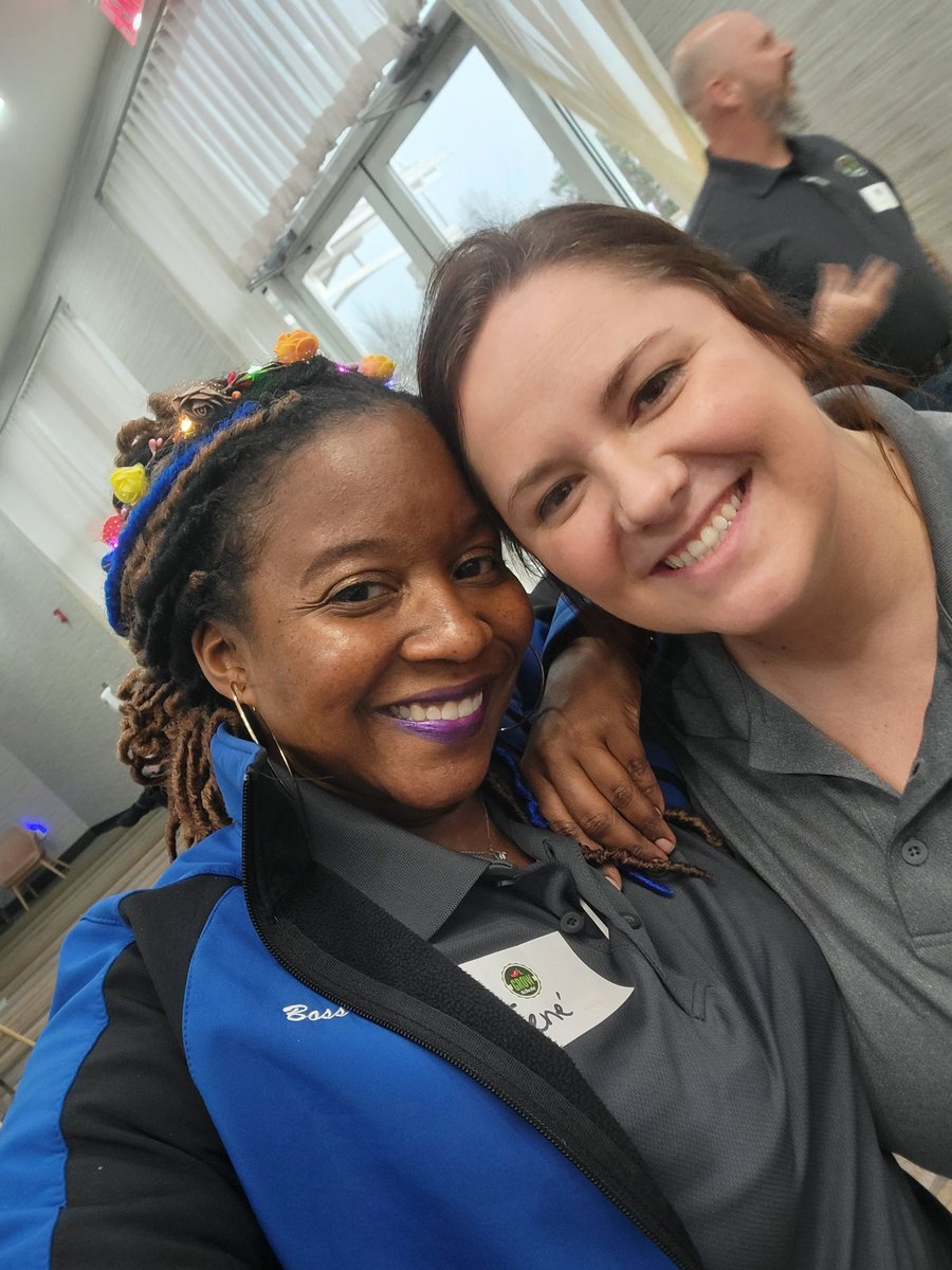 Never2BeDoubted's tweet photo. Great breakout session @kaelalester ! Always awesome to see you! #ChilisGrow #TownHallF24 #WTL #ChilisLove #ChilisCrawfordFarms #MidAtlanticStrong #MAStrong https://t.co/KSN3lss0Ny