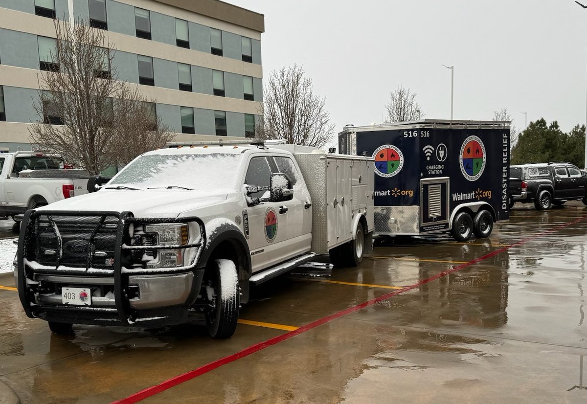 We're here to help those impacted by the Texas Panhandle wildfires. 💛 The Walmart Foundation will grant $250k to the Hutchinson County United Way to support relief efforts. Walmart also donated gift cards to local orgs and hosted @OpBBQRelief & @ITDRC at our Borger, TX store.