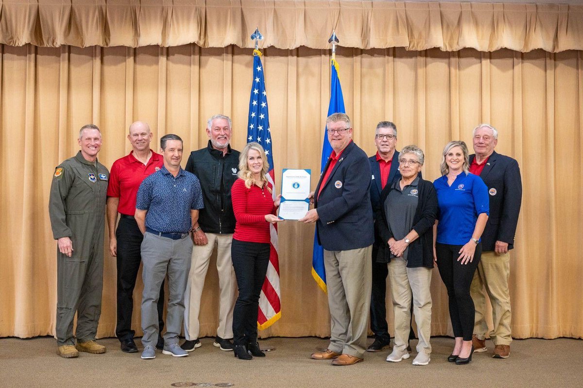 🙌🎉Congratulations to Luke Air Force Base and Fighter Country Foundation on your Air Force Community Partnership award. Big thanks for your years of unwavering support to Luke AFB’s Airmen, families, and mission. 👏 #Gratitude #LukeAFB #USAF #AFCP