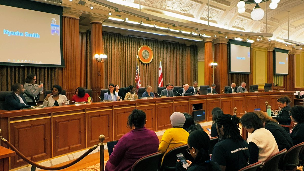 ricebilldc's tweet image. #SecureDC approved by @councilofdc 
12 yeas: @ChmnMendelson
@CMBrookePinto
@CMZParker5 @CM_McDuffie
@AnitaBondsDC @chenderson
@CMRobertWhiteDC
@CMCharlesAllen @BrianneKNadeau 
@CMLewisGeorgeW4
@CMFrumin @VinceGrayWard7 
One present @trayonwhite