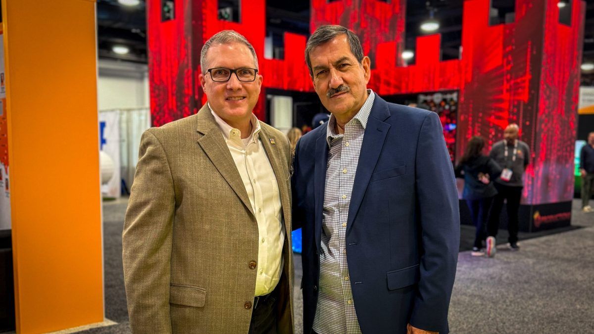PART 2 with Francisco Collazo is out now! The Global Exhibitor Podcast - helping you succeed in cross-cultural marketing! buff.ly/3V1akuV #exhibition #exhibit #tradeshow #goglobal #jeffhannah #globalexhibitor #eventpeeps #podcast #interview  #international #culture
