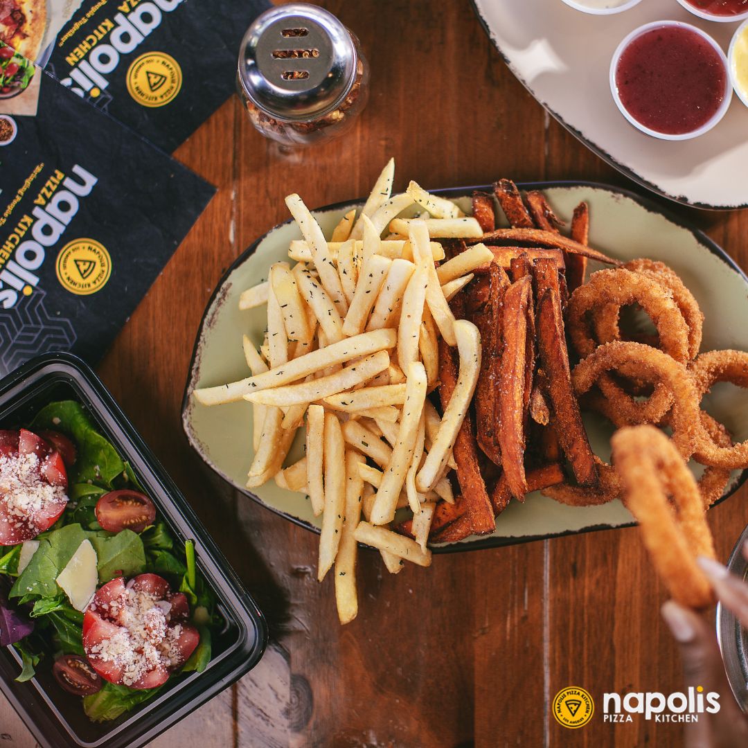 pizza_napolis's tweet photo. 📷📷 Fresh ingredients, traditional recipes, and a dash of amore...welcome to Napoli's!

https://t.co/4wJt1u0TxO
(818) 909-0100

#pizza #napolispizzakitchen #napolispizza #pizzalover #fooddelivery #foodie #california #italianfood #eat #foodlover #delicious #pizzatime #takeout https://t.co/wMqsEI7OXI