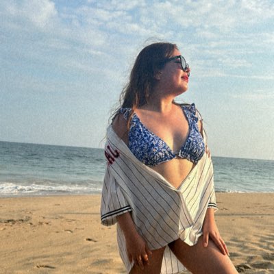 1AnyLu's tweet photo. #NuevaFotoDePerfil https://t.co/hx6Vv8OWBi