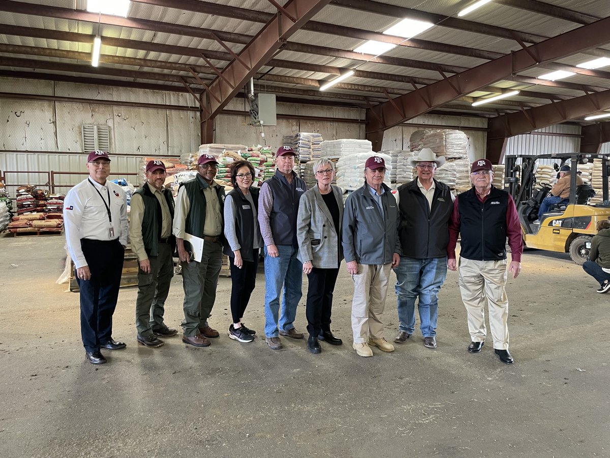 Chancellor Sharp traveled to the Panhandle today to check in on the System agencies who are fighting the biggest wildfire in Texas history. 

Thank you <a href="/TDEM/">Texas Division of Emergency Management</a>, <a href="/TXForestService/">Texas A&M Forest Service</a>, <a href="/txextension/">Texas A&M AgriLife Extension Service</a>, @teextweet, and the @tamu Veterinary Emergency Team for the brave work you are doing!