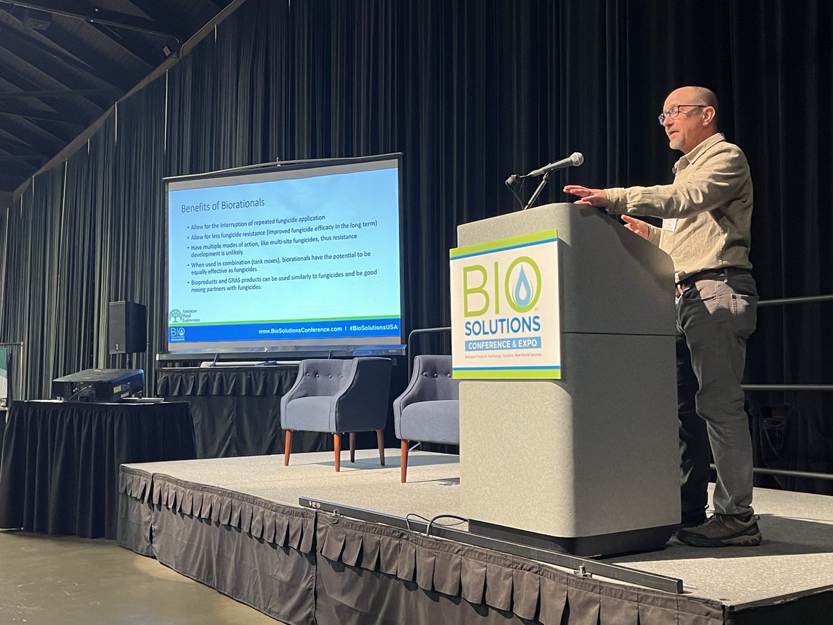 biosolconf's tweet image. James Faust, Professor of Floriculture Physiology, Clemson University, leads the next greenhouse session- Biorational Products for Botrytis Control in Floriculture Production.

#BioSolutions2024 #Biologicals #Biocontrol #greenhouse