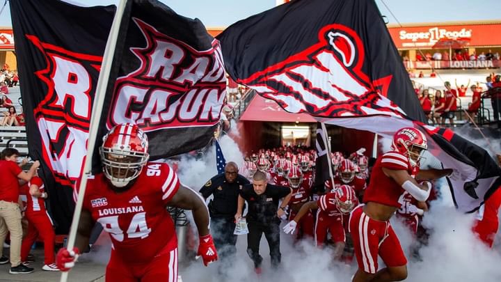 I will be at @RaginCajunsFB on Friday for an unofficial visit. #cULture #GeauxCajuns @DEFCONTX7v7 @CoachLMorgan