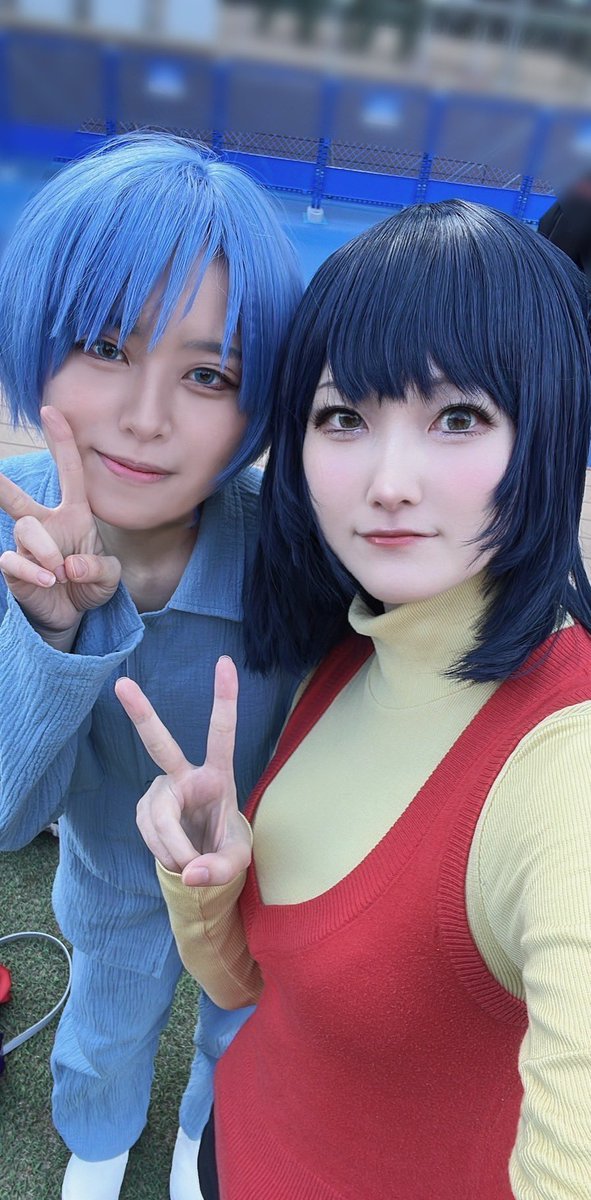 カミーユ コスプレフルセット コスプレ ・ Zガンダム 病人カミーユと介護のファ