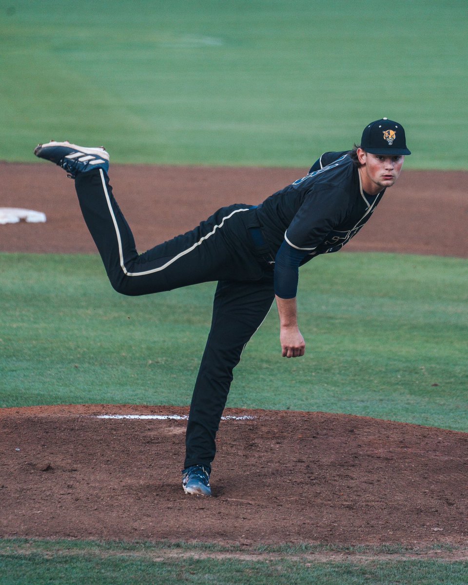 Nice job by the freshie <a href="/AlwineEvan/">Evan Alwine</a> 🫡 

3️⃣ IP
1️⃣ H
0️⃣ ER
3️⃣ Ks