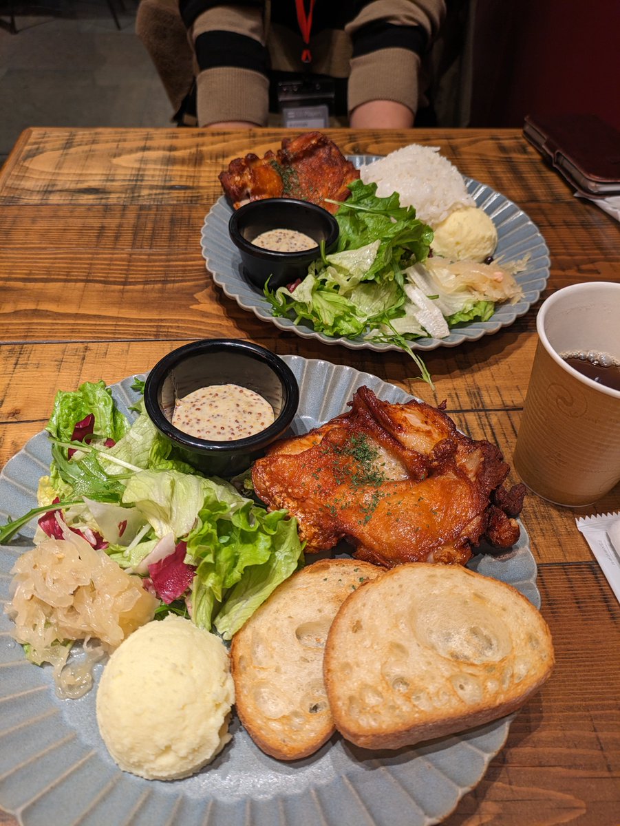 GEN_genkimk's tweet image. 2月は営業日数が少なく、寒暖差が激しく…バタバタしていたのが更新度に現れてますね💦
久しぶりの出社ランチ投稿。今週も月初業務がんばります！
#株式会社GEN #経理女子 #経理アウトソーシング