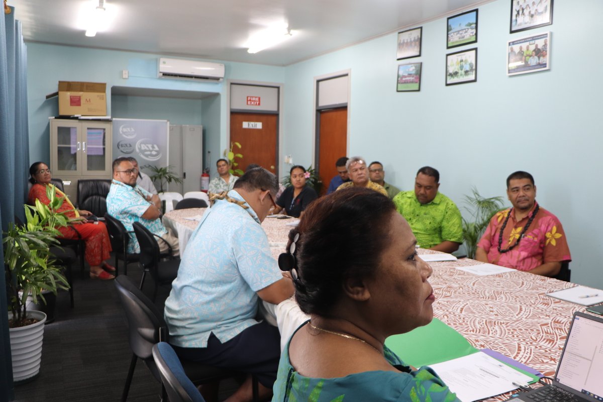 UNDP_Samoa's tweet image. Decarbonizing Samoa's transport sector gains momentum. The #CAPIT project held a Technical Advisory Group workshop for @samoagovt stakeholders at the end of last month, mapping the way ➡️. The project is funded by @JapanGov &amp;amp; implemented by #UNDP in conjunction w/ the Govt of 🇼🇸.