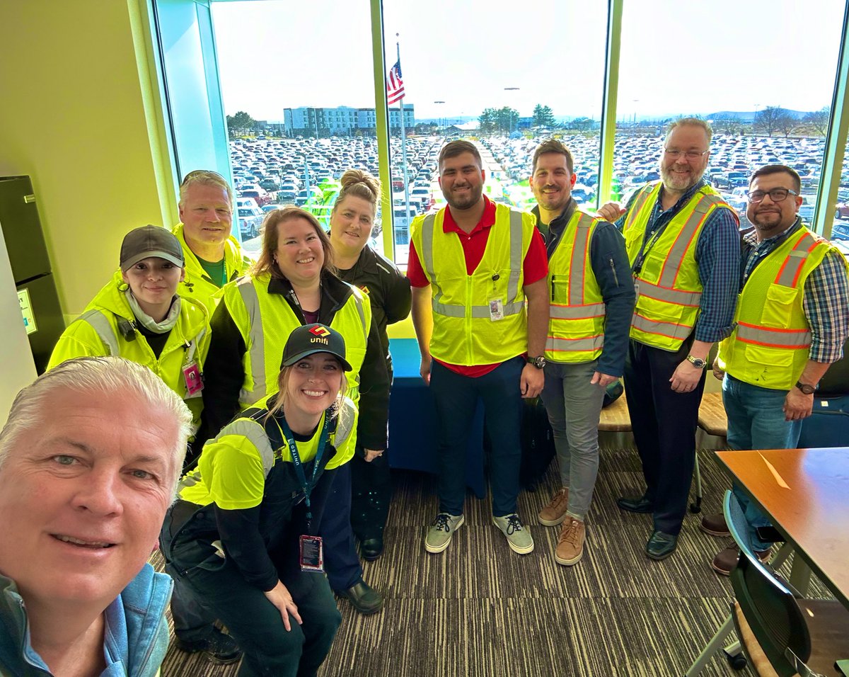 Team @UnifiAviation 🛫 PSC 🛫Ready for Takeoff on their #United ✈️ Safety Excellence GAP Assessment 👍👍 @Jmass29Massey @jacquikey @SafetyGuyBri @MorganDon72 @UALchami @Rodrigz_Charles #wearerls #beingunited