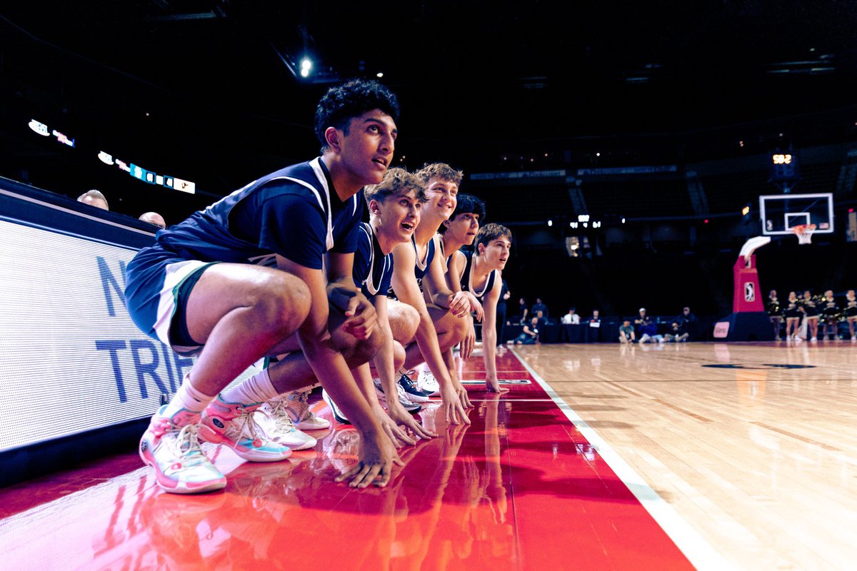 As a former scout teamer as a junior, it is a job near and dear to my heart. These guys have done a tremendous job
all year pushing our starters in practice. They’re integral to our success. Glad they got some tick last night. Happy
#scoutteamawarenessday 
<a href="/NewTrierBBB/">New Trier Boys Hoops</a>