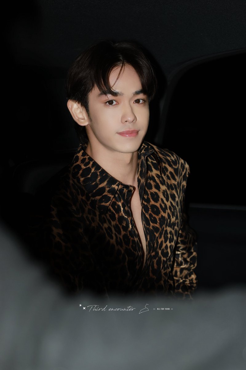 ThirdEncounter_'s tweet photo. 050324💫
🖤🖤🖤 @thirdd
#ThirdLapat
#Thirdencounter
#SaintLaurentxTHIRD https://t.co/yGE0LW1k2d