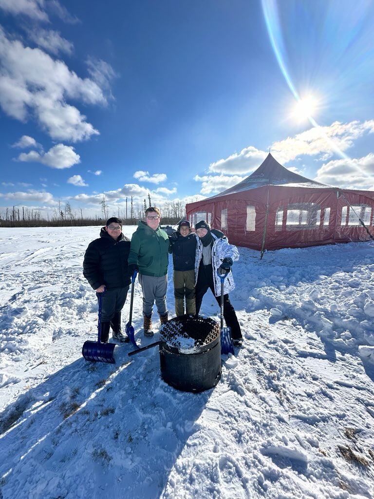 Thank you to these student leaders for helping get ready for the visiting schools at Land Based Camp. @McNeillyfmpsd @FMPSD @indigenousFMPSD @FMPSD7Habits