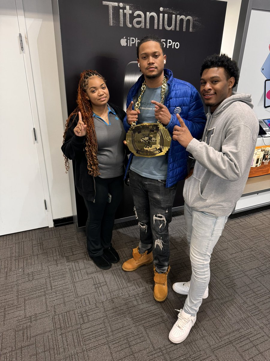 Steven Lopez @ Portables Authorized Retailer tweet media