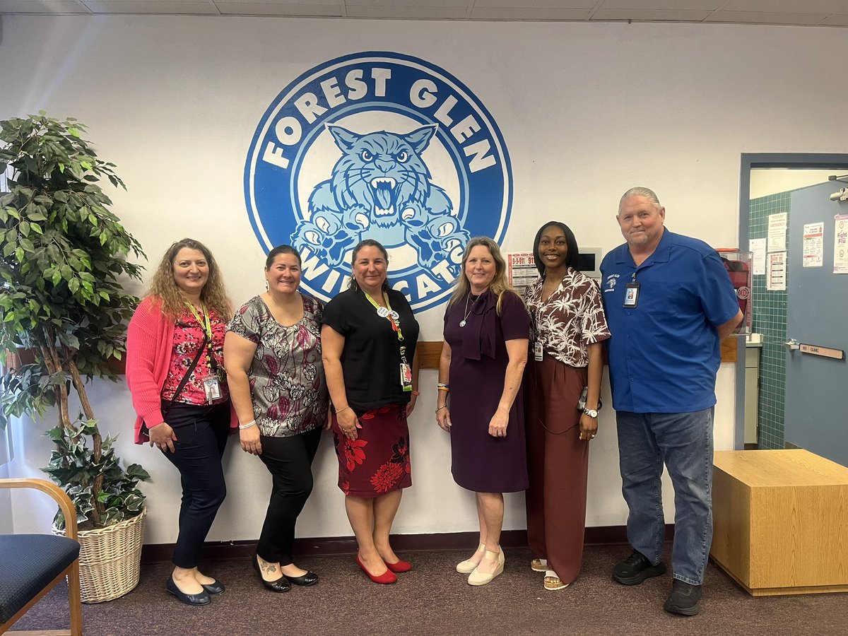 Broward School Board Member Debbi Hixon visited us at The Glen today. Thank you for your support and great conversation. #ThisIsUs