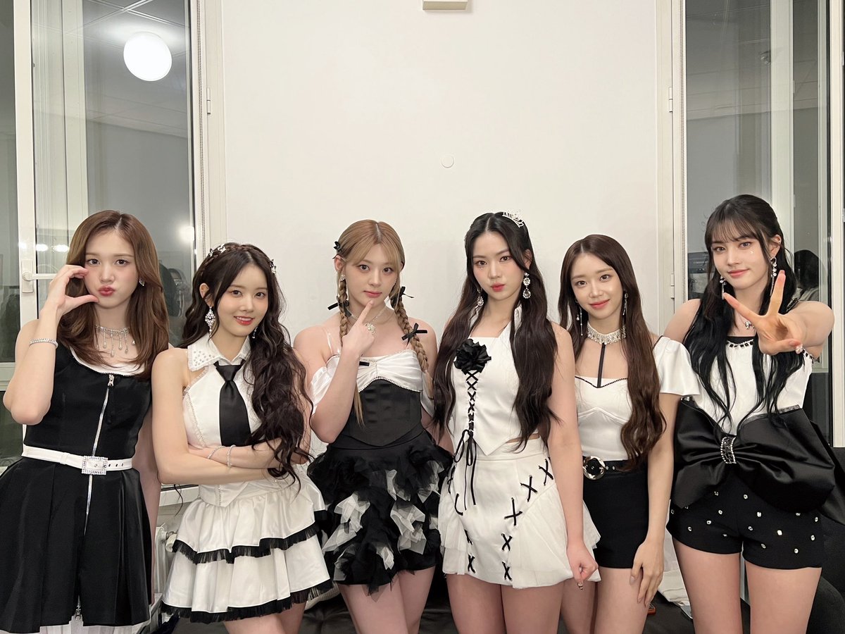 STAYC(스테이씨) tweet media
