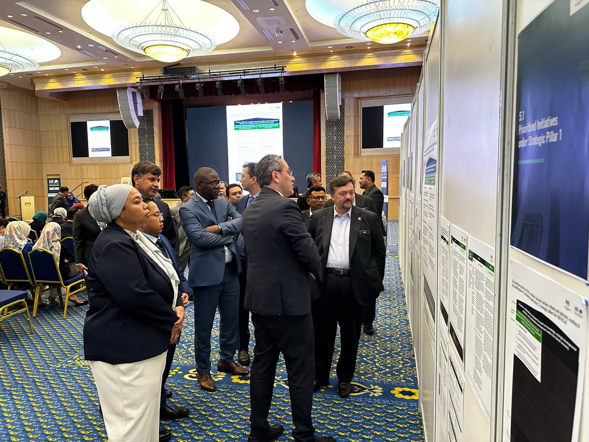 IsDB_CoE's tweet photo. @isdb_group &amp; Malaysia kick off the KLCoE Strategy unveiling in Putrajaya! This marks an important moment for deepened development ties with key Malaysian officials and stakeholders joining the Open Day of the Strategic Realignment Exercise. #IsDBKLCoE #PartnershipForProsperity https://t.co/WaGok7dkd2
