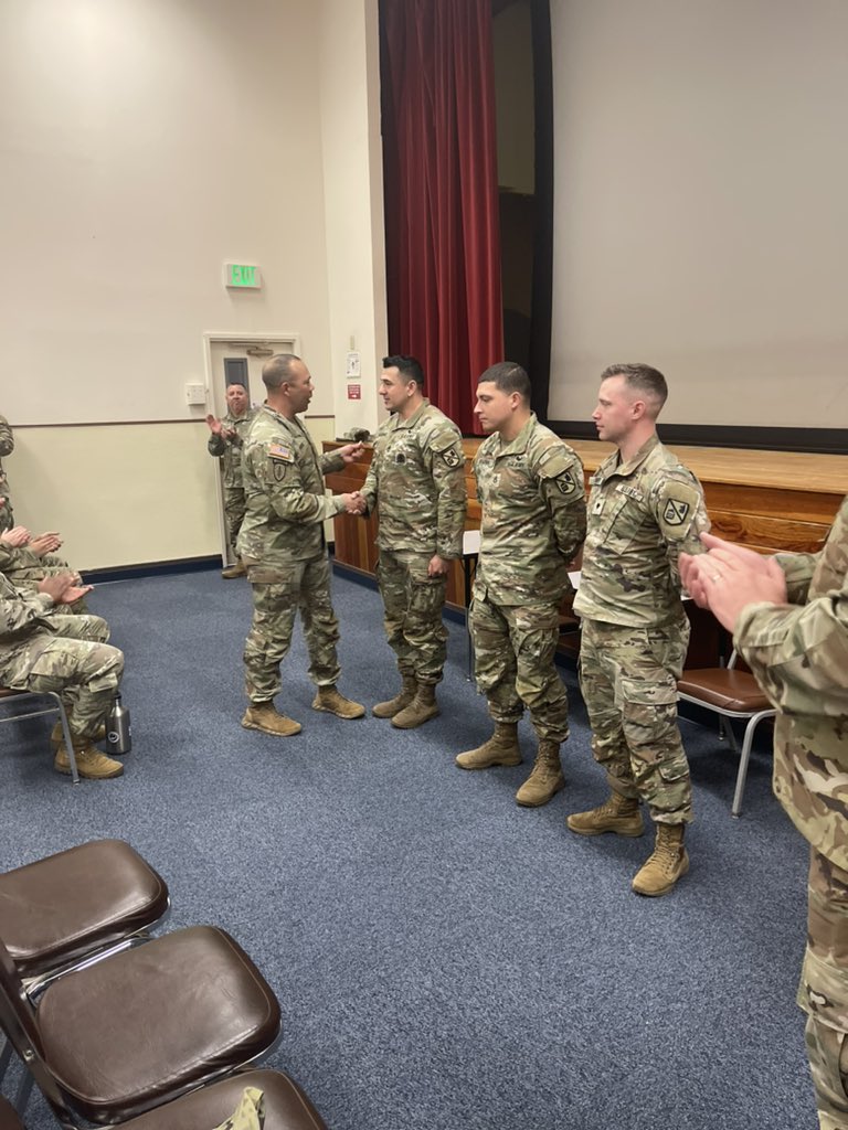 The work being done by our NCOs and leaders at the Defense Language Institute to equip our future soldiers is truly remarkable. Major kudos to them for their outstanding efforts! #VictoryStartsHere @TRADOC @TradocCG