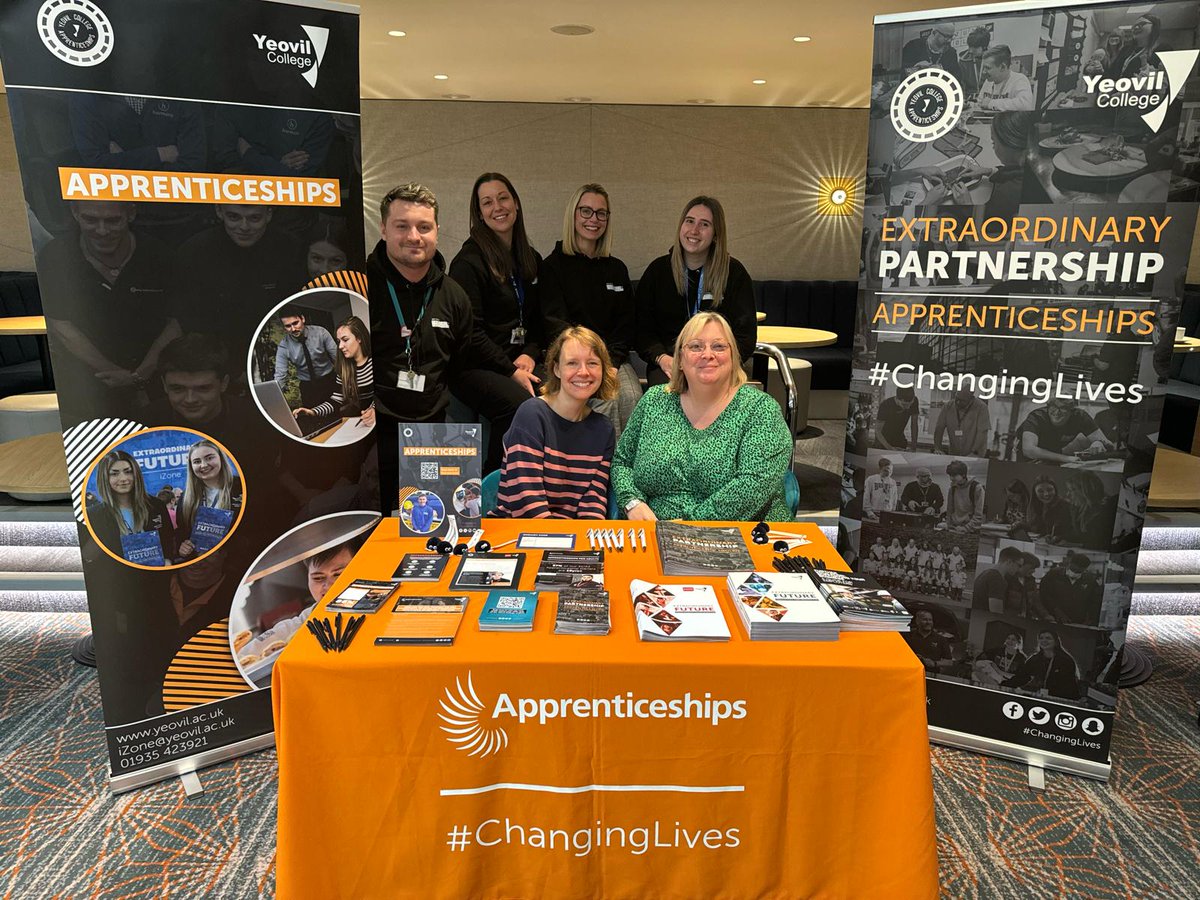 YeovilCollege's tweet image. Recently, our Yeovil College Apprenticeship team attended the West of England Institute of Technology Apprenticeship and Technical Education roadshow that took place at BAWA, North Bristol.💙

#ChangingLives #WEIot
