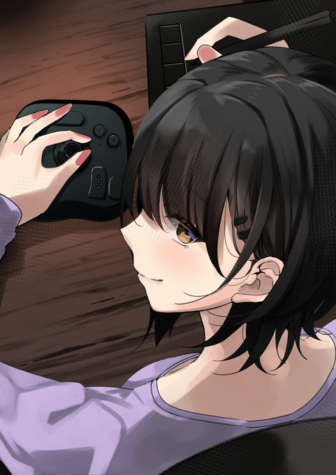 TourBox Liteをいただいて自分用の設定も定まってきたので1時間半でどれくらい描けるか試してみました。十字キーや側面のボタンが消えて痛手なのでは…と思いましたが、本体のボタン配置、必要なコマンドの見直しとコンソールのおかげで以前のEliteよりも軽快でスピードを落とさず描けています。 