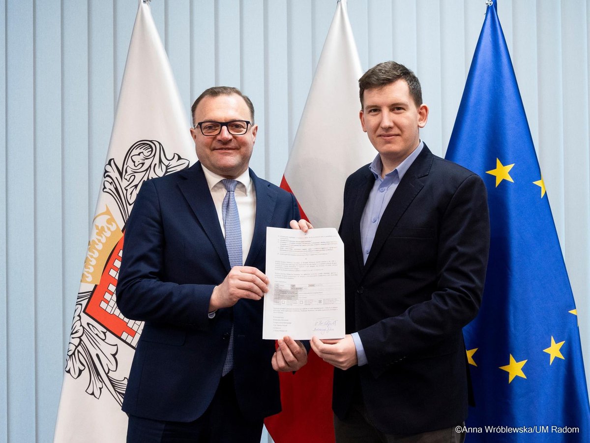 ❗️Moja kandydatura na stanowisko Prezydenta Miasta Radomia jako pierwsza została zarejestrowana w Miejskiej Komisji Wyborczej.
Potrzebne jest doświadczenie i zdolność do współpracy, która cechuje Radomski Pakt Samorządowy Radosława Witkowskiego 🤝 

Dziękuję za pomoc Rafał Górski
