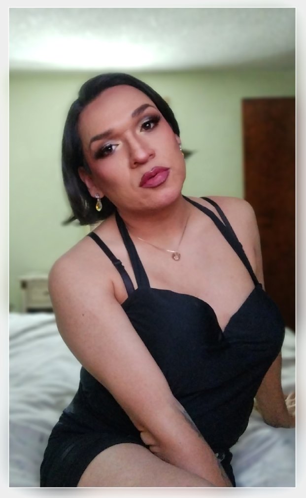 jessesexi's tweet photo. Mi nuevo look, cabello corto, pero sintiéndome igual de ricota, mamazota, perra empoderada ❤️🔥💋
#chicatrans #travestiputita #nuevolook #chicatransgenero #chicatravesti #transexual #vidatrans #piernasbonitas #MiercolesDeMorboYProvocación https://t.co/5mmyfaF5sg