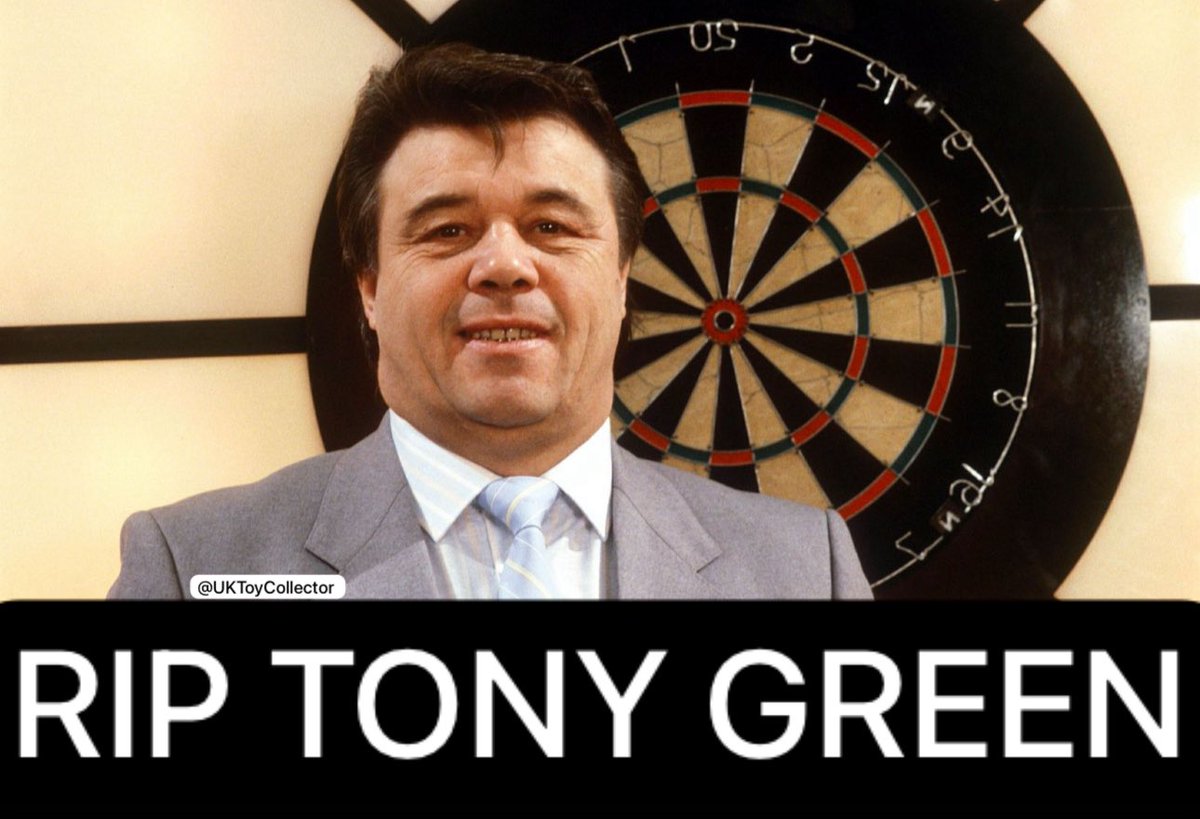 UKToyCollector's tweet photo. Very sad to hear that darts commentator & game show legend Tony Green has died, aged 85
#RIPTonyGreen
#TonyGreen
#Bullseye creator #AndrewWood announced the news on Monday, saying Green "passed away peacefully today after a long battle with Alzheimer's".
#JimBowen https://t.co/LM75lD8bkq