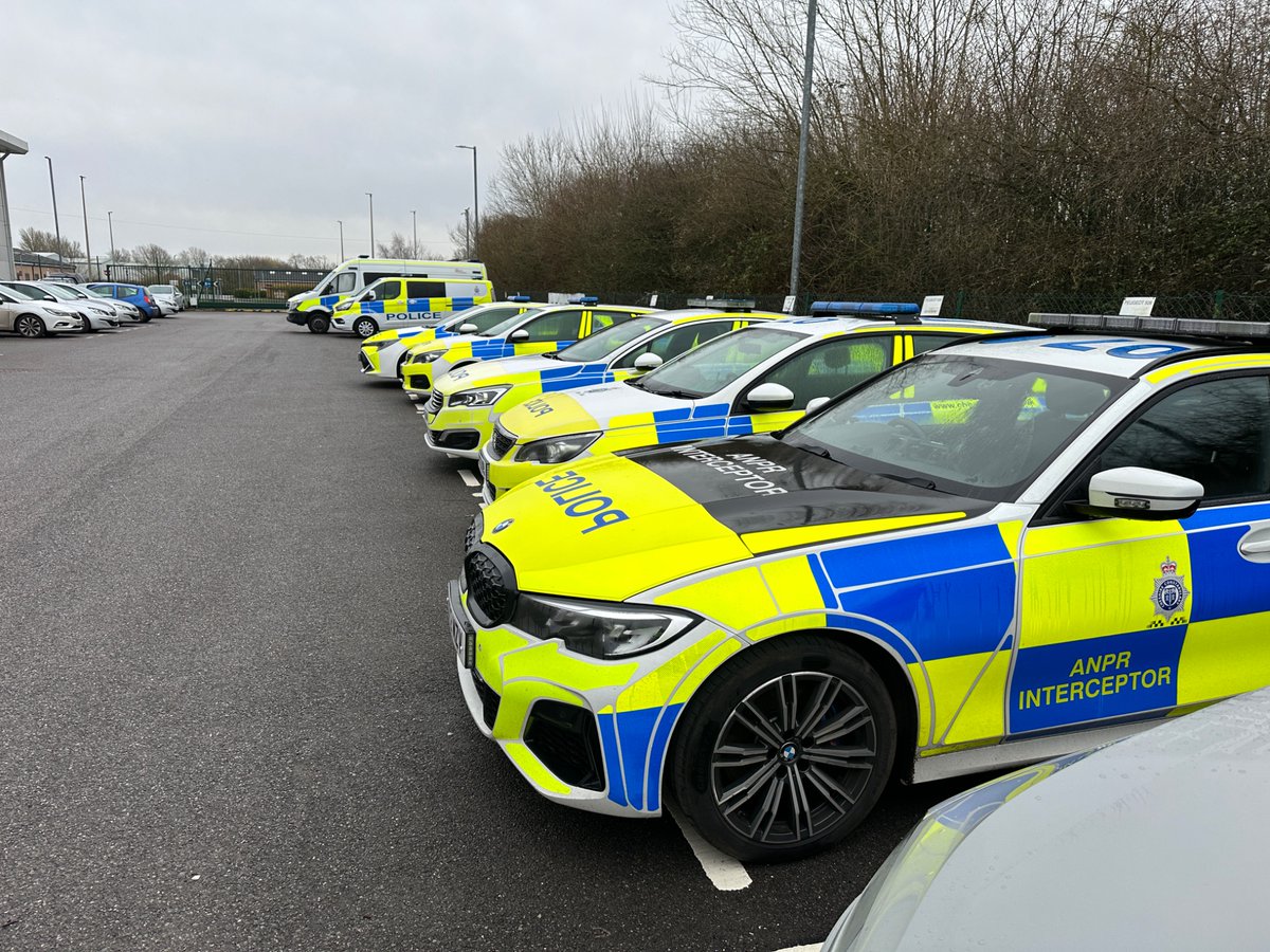 CheshPolSC's tweet image. Today, our 3 volunteer officers are mid-way through their third and final week of the Standard Response Course.  They’ll be practicing everything they’ve learned over the last 3 weeks before the final test on Friday.  Good luck!

Interested in joining us?
orlo.uk/cSUxo