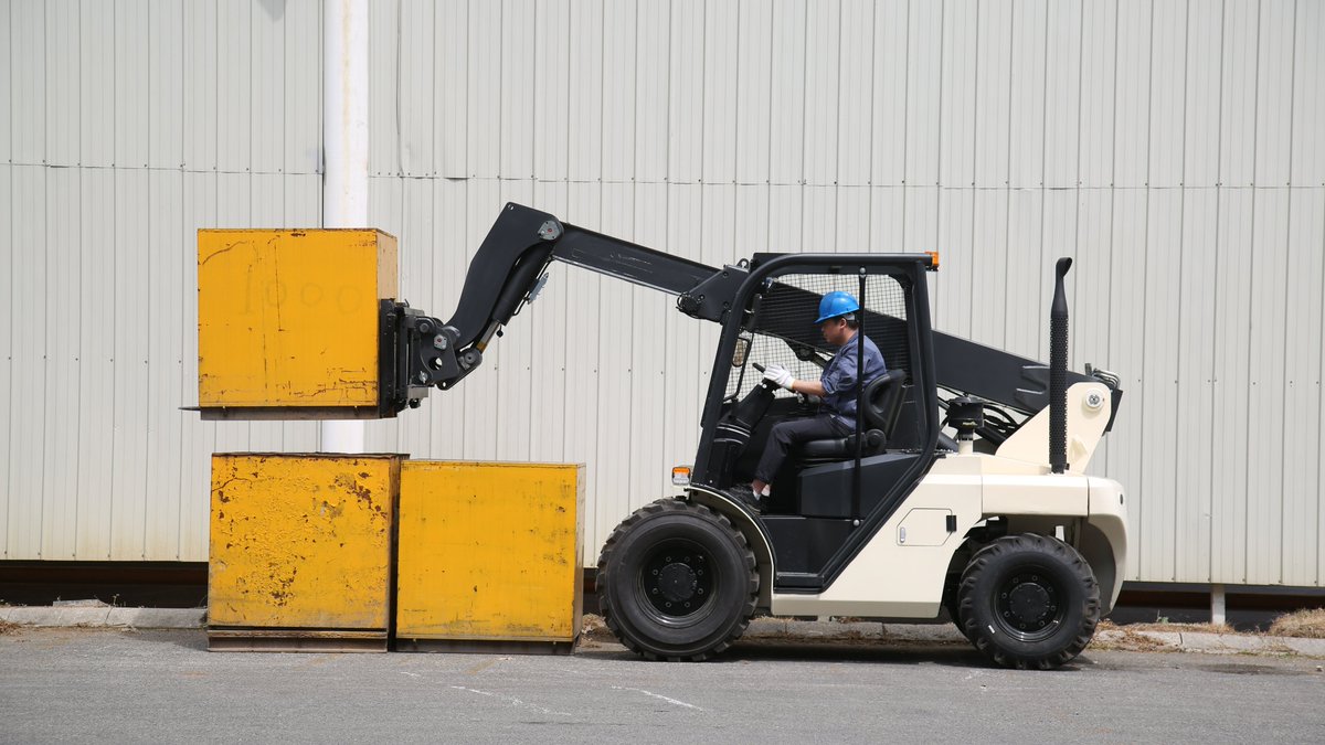 Compact Telehandler, better choice for materials handling job! #forklift #teletruck #telehandler