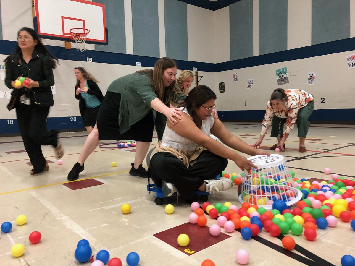 CH staff had a great time connecting to our collective commitments this afternoon with some hungry hungry hippos and rock paper scissors! #SUCCESScsisd