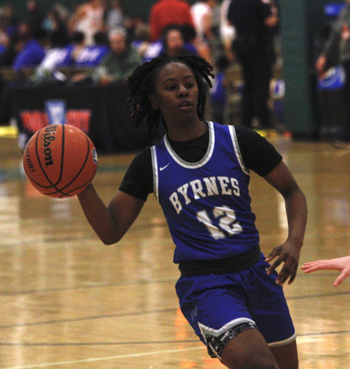 GreerNewsSports's tweet photo. Greer Citizen All-Area Girls Team 🏀
THIRD TEAM

Ginny Anne Dumont, Eastside
Chassidy Rookard, Byrnes 
Amelia Hill, GMC
Jalaysia Lewis, Greer 
Danielle Earley, Byrnes https://t.co/LF0BLs2JtC