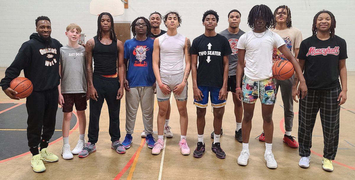 Flourish Season✨️ (Anthony J Kyle) (@courtflourish) on Twitter photo We Battled and got Better Today! <a href="/LarryOlivierjr1/">Larry Olivier jr</a> <a href="/ElliotECox/">Elliot Cox</a> <a href="/dre_smith33/">DeAndre</a> <a href="/jamarion_readus/">FitBT</a> <a href="/kavon_phillips/">Kavon Phillips</a> <a href="/DezmundJ2024/">Dezmund Jackson</a> <a href="/BourrageDivine/">Divine Bourrage</a> <a href="/johnale_johnson/">Johnale Johnson</a> #OutWorkTheWork We Battled and got Better Today! <a href="/LarryOlivierjr1/">Larry Olivier jr</a> <a href="/ElliotECox/">Elliot Cox</a> <a href="/dre_smith33/">DeAndre</a> <a href="/jamarion_readus/">FitBT</a> <a href="/kavon_phillips/">Kavon Phillips</a> <a href="/DezmundJ2024/">Dezmund Jackson</a> <a href="/BourrageDivine/">Divine Bourrage</a> <a href="/johnale_johnson/">Johnale Johnson</a> #OutWorkTheWork