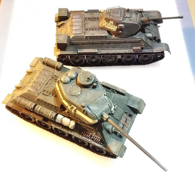 学生時代にタミヤのT-34を作って、
そこそこ作れるじゃんオレ、
からKV85をスクラッチして挫折して
そのまま現在に( ゜∀゜)

#プラモデル #戦車 