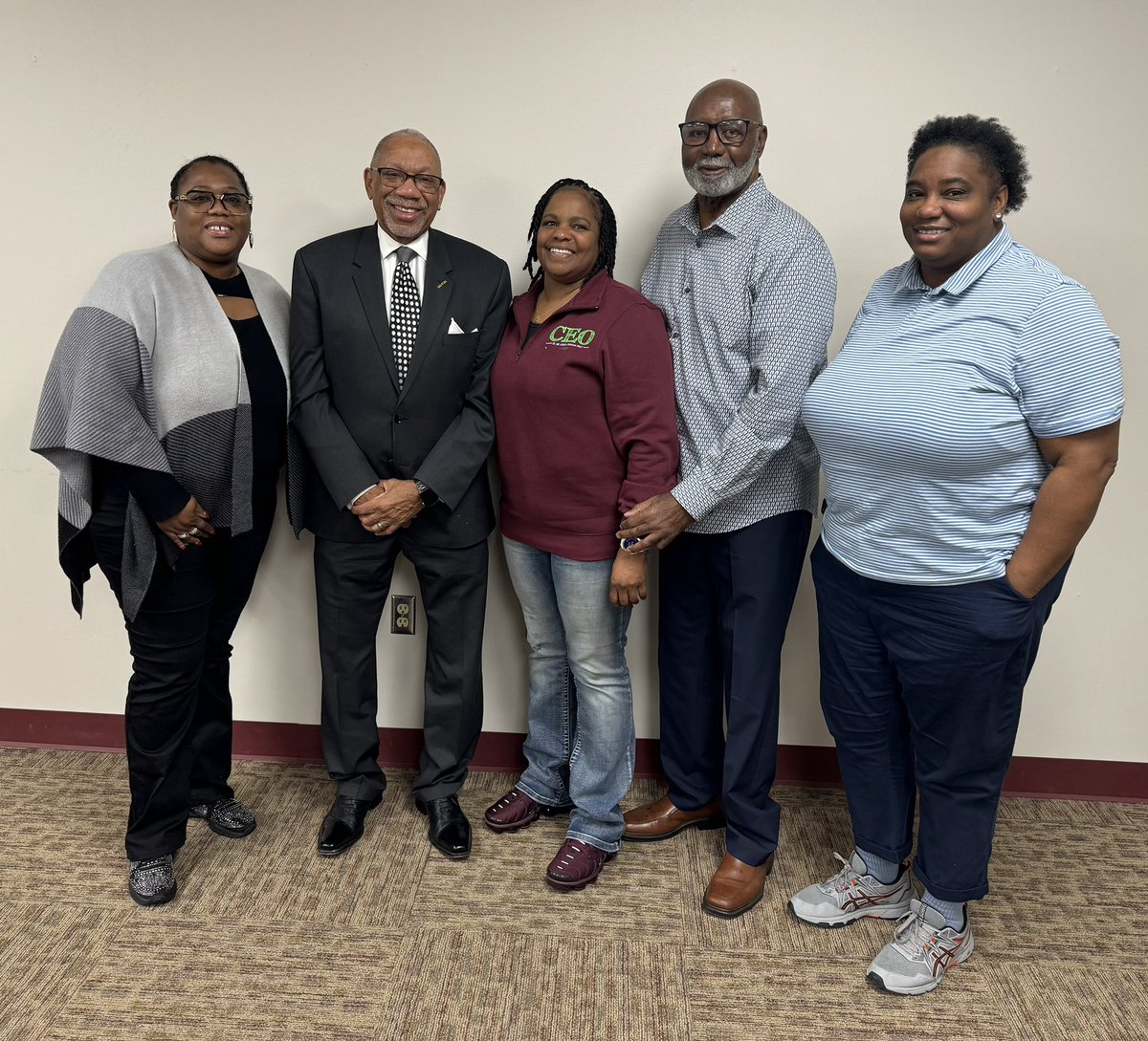 💜 CEO member leaders recently met with current Dayton mayor Jeffrey Mims and former Dayton mayor Clay Davis to discuss the state of #childcare in Dayton! 🙌🏽 We were excited to learn more about Mayor Jeffrey’s vision for improving childcare in his city. Thank you Mayor Jeffrey!