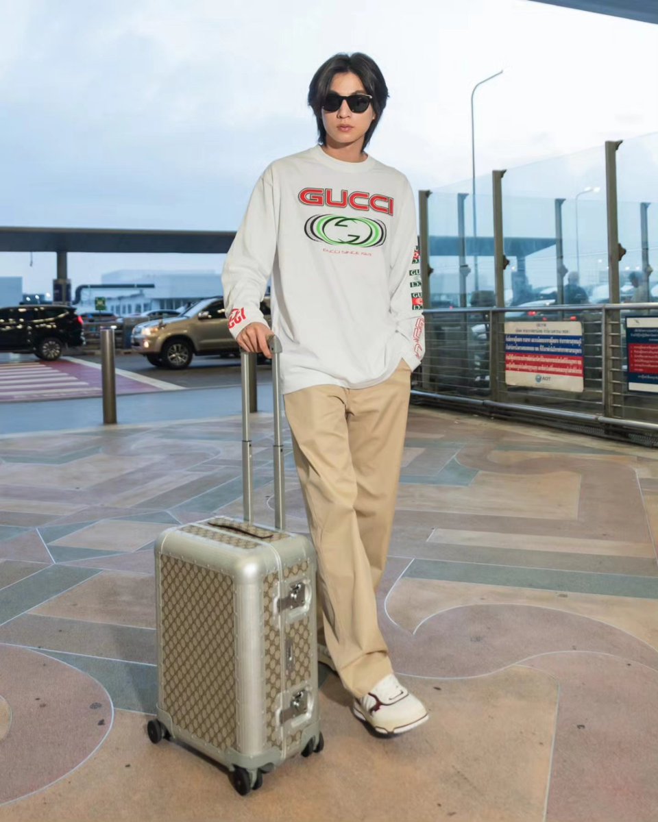 ELLE MEN Thailand tweet media