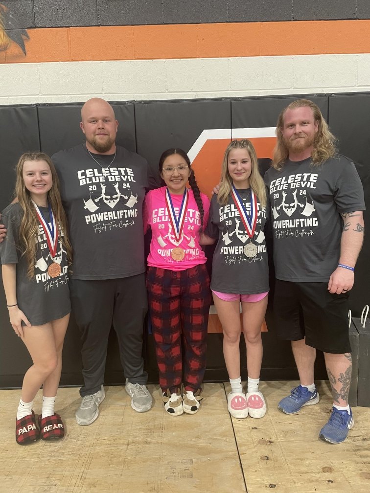 Congrats to the girls who competed at the regional powerlifting meet this past weekend! And way to go Carley for advancing to State! D.O.D.

Carley Wren 2nd (state qualifier)
Alice Cram 4th
Jahdai Sanchez 5th
Kennedy Compton 
Regina Orduna
Riley Almand
Mckayela Lyday