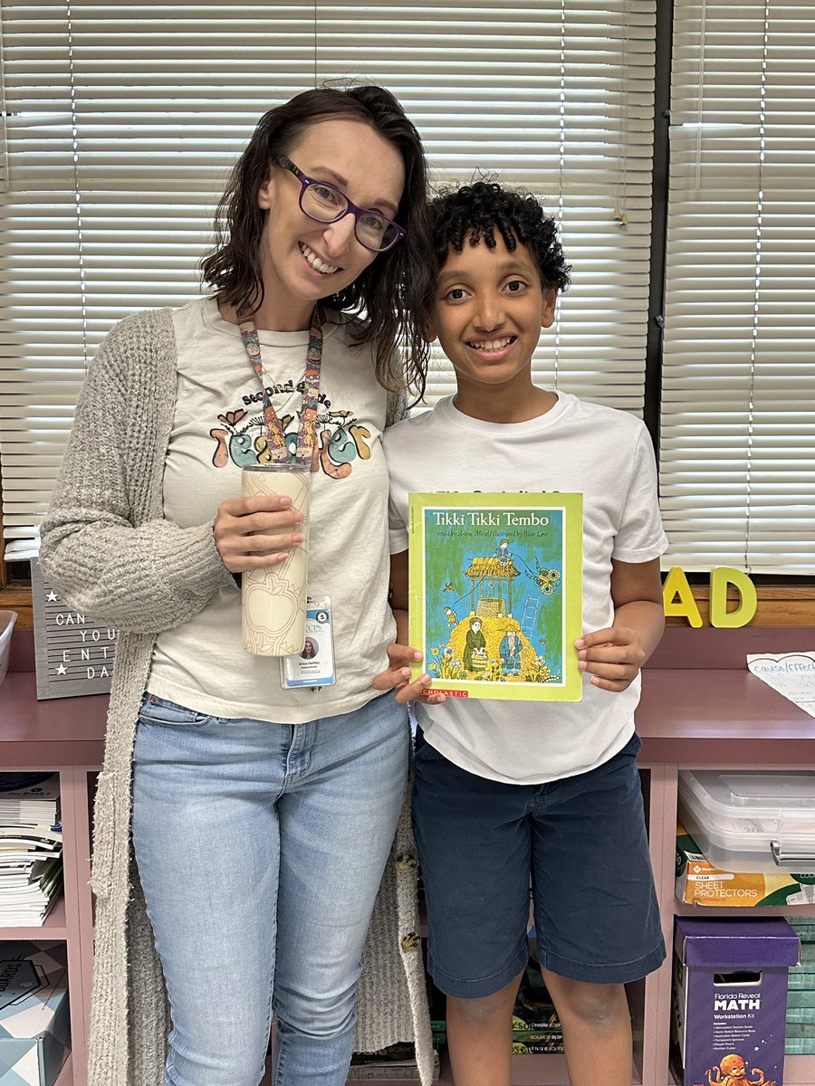 Ms. Fitz (@4thwithmsfitz) on Twitter photo A special thank you to two of our amazing guest readers, <a href="/CandacePerezc9/">*•~Candace Perez~•*</a> and <a href="/MrsHartley1112/">Mrs. Hartley</a>, for Read Across America Week! We loved your read alouds! ❤️📚📖 <a href="/GTEtoucans/">Golden Terrace Elementary</a> A special thank you to two of our amazing guest readers, <a href="/CandacePerezc9/">*•~Candace Perez~•*</a> and <a href="/MrsHartley1112/">Mrs. Hartley</a>, for Read Across America Week! We loved your read alouds! ❤️📚📖 <a href="/GTEtoucans/">Golden Terrace Elementary</a>