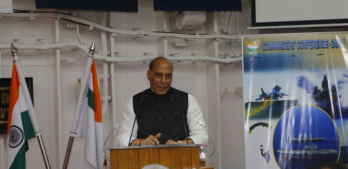 IndiannavyMedia's tweet image. 🌊Naval Commanders&apos; Conference 2024/ 1
🗓️0⃣5⃣ Mar
The maiden edition of  CC 24/1 was inaugurated by the Hon&apos;ble Raksha Mantri @rajnathsingh onboard 
#INSVikramaditya. The Hon&apos;ble RM interacted with all naval commanders and other distinguished visitors onboard the carrier which…