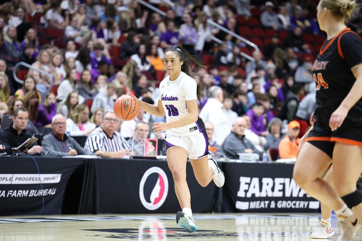 What was it liked being named the captain of the 5A all-tournament and a winning a top producer of the 2024 state basketball tournament? “honestly amazing. i got to experience it with my best friends and a great comeback from last year so felt even better” Jenica Lewis ‘26