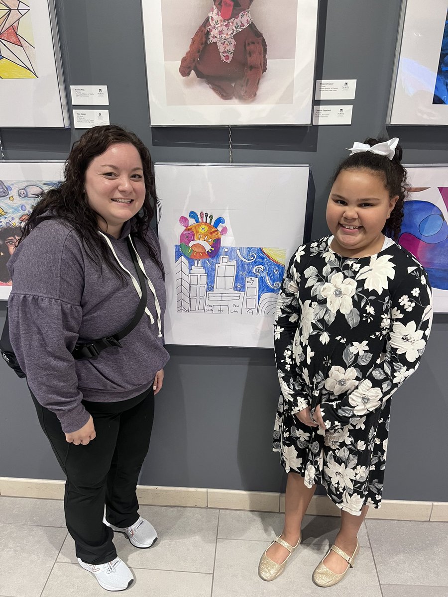 The pure joy experienced by Charlize when she spotted her 1st grade teacher Ms. Fortuna at the art show reception made my whole month. Such an epic surprise! She is an absolute treasure in Charlize’s life! 💜