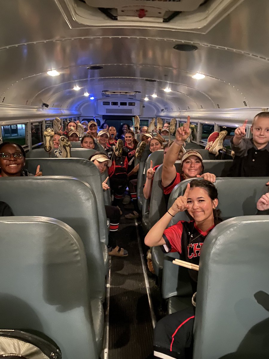 🚌 Bus rides home are better after a ROAD WIN!!
Panthers defeat Grapevine 5-3
<a href="/samanthapham00/">samantha pham</a> with the W
<a href="/mackdawson30/">MacKenzie Dawson</a> with 2 RBIs
Panthers improve to 13-8 overall
1-0 in district🥎