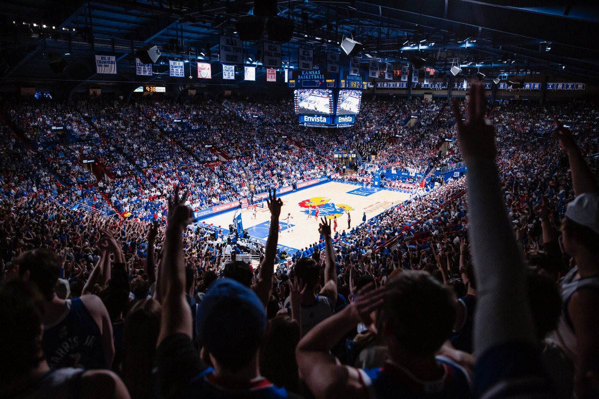KUHoops's tweet photo. The best place on Earth. https://t.co/ZkDMlrk8MY