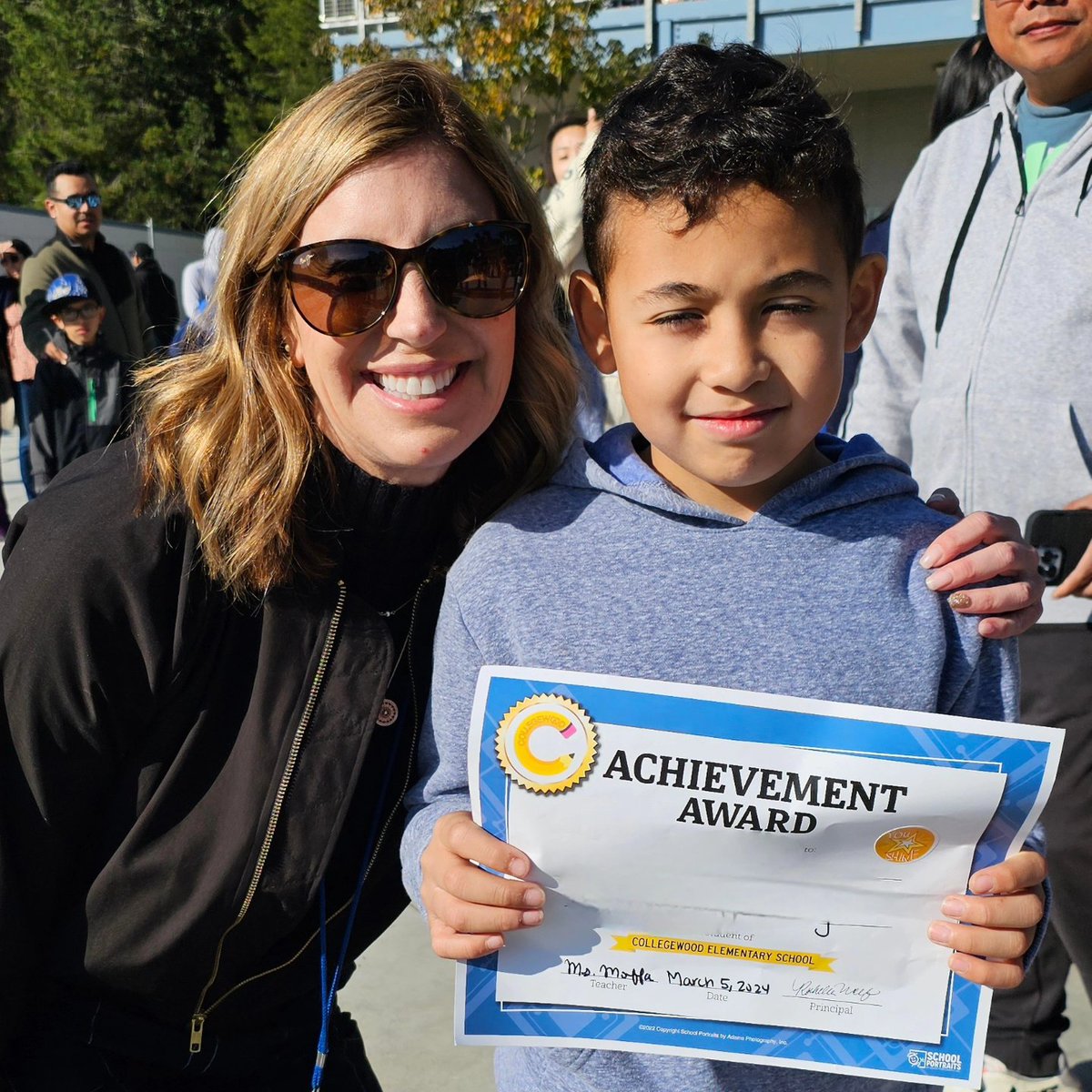 collegewood_el's tweet image. We celebrated our 2nd and 3rd graders at our trimester 2 awards. We are all so proud of our Cougars! 👏❤️👏❤️👏 #cultivatebelonging🌱 #developingmindsnurturinghearts #celebratesuccess