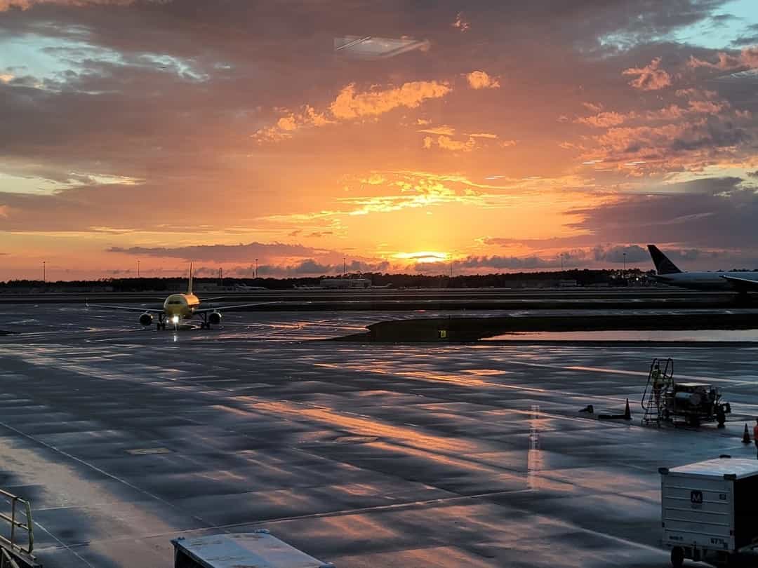 MP_Mainak's tweet photo. Orlando...Minneapolis 1 https://t.co/2yiKcqfKrT
