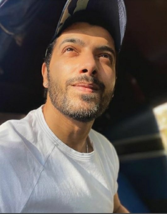 sharadking009's tweet image. SUKOON 💖💖
#SharadMalhotra #SMArmy