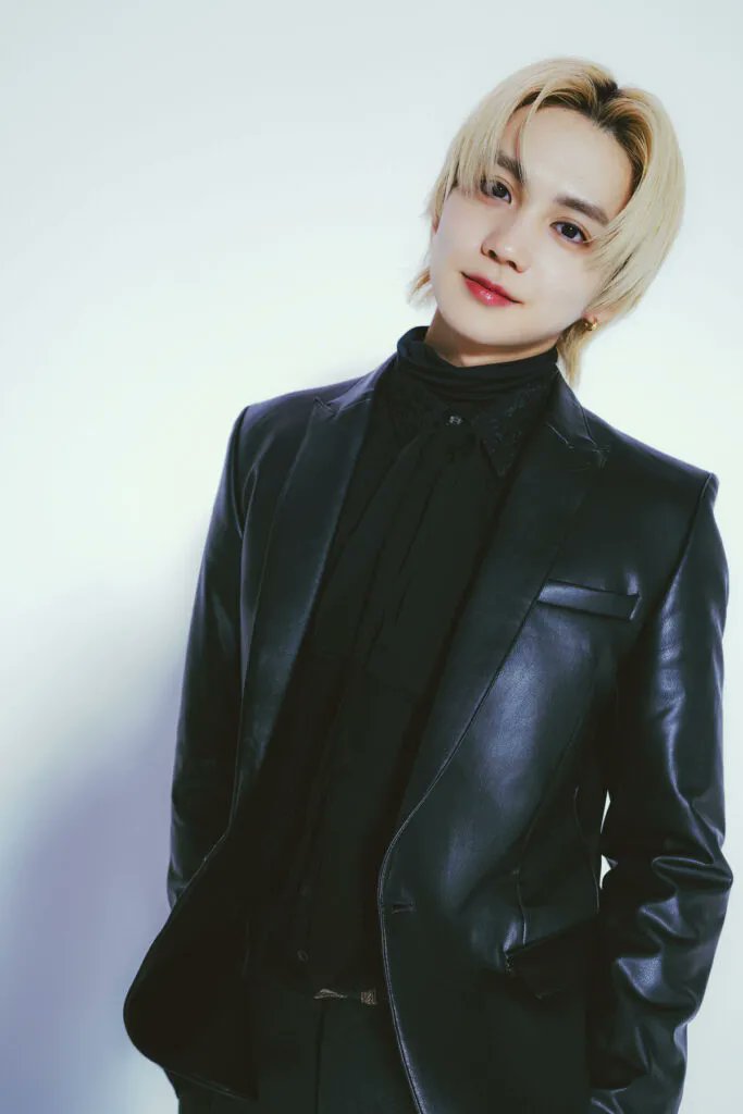 jj_official_jj's tweet photo. 🖤🎂HOKUTO HAPPY BIRTHDAY🎂🖤

今日は、JJで取材させていただいたTHE RAMPAGE・吉野北人さんのお誕生日🎂おめでとうございます🎉北人さんに沢山の幸せが訪れますように💫

インタビュー記事を公開中🤍
https://t.co/lCN9wPcisV

@therampagefext @hokuto_asi
#THERAMPAGE #吉野北人 https://t.co/envu7QXY3i